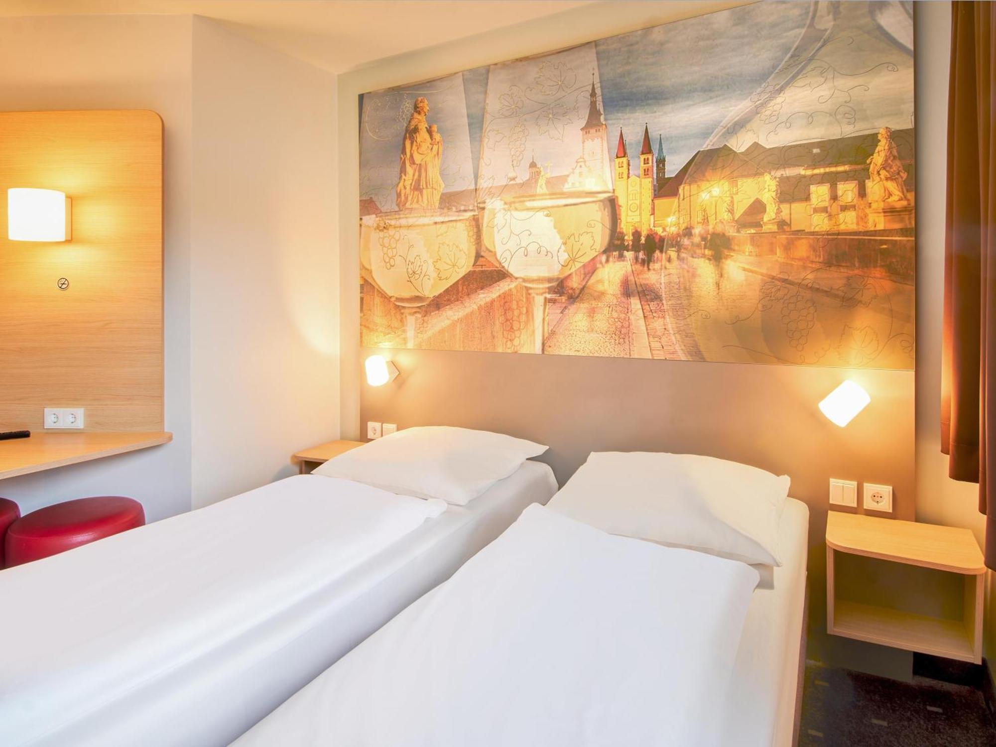 B&B Hotel Wuerzburg-City Extérieur photo