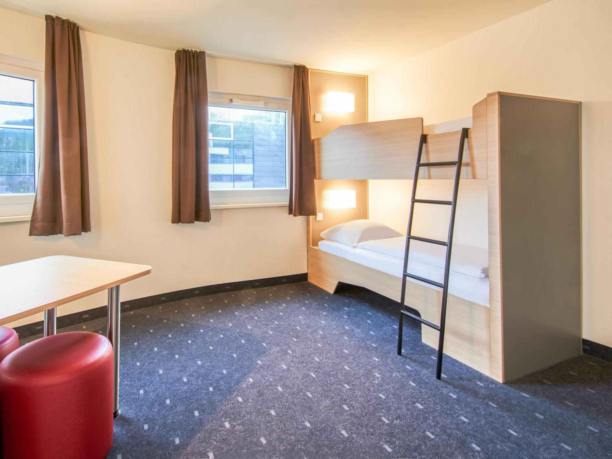 B&B Hotel Wuerzburg-City Extérieur photo