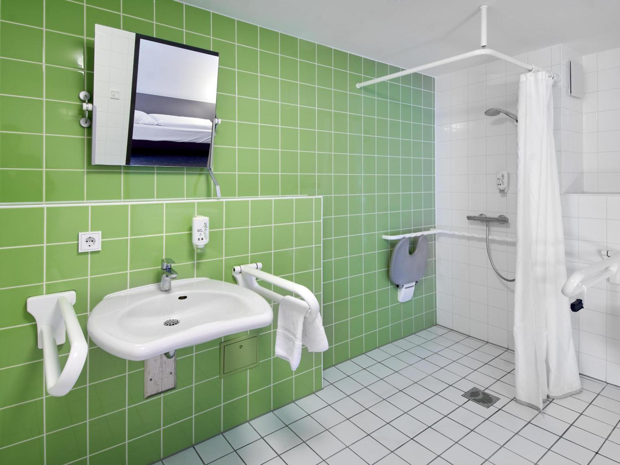 B&B Hotel Wuerzburg-City Extérieur photo