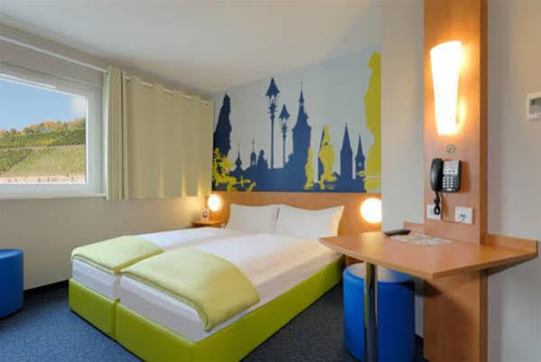 B&B Hotel Wuerzburg-City Extérieur photo
