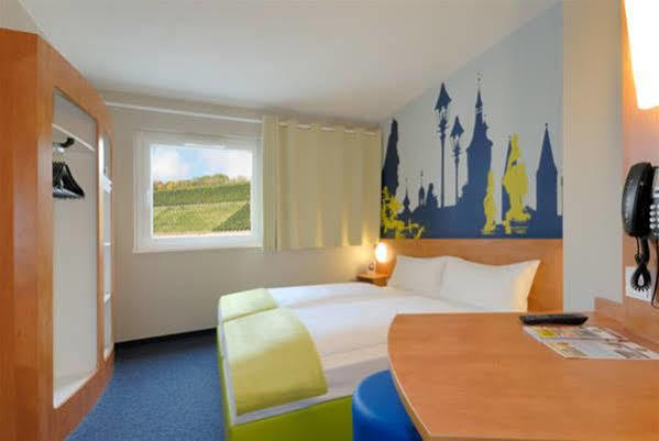 B&B Hotel Wuerzburg-City Extérieur photo