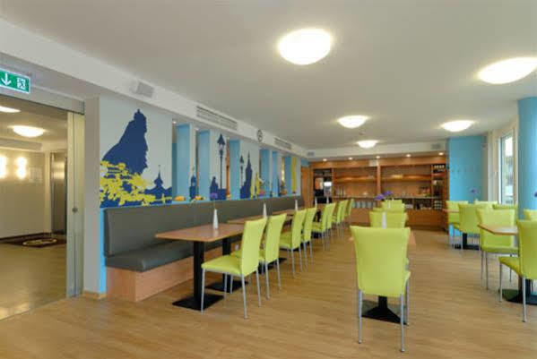 B&B Hotel Wuerzburg-City Extérieur photo